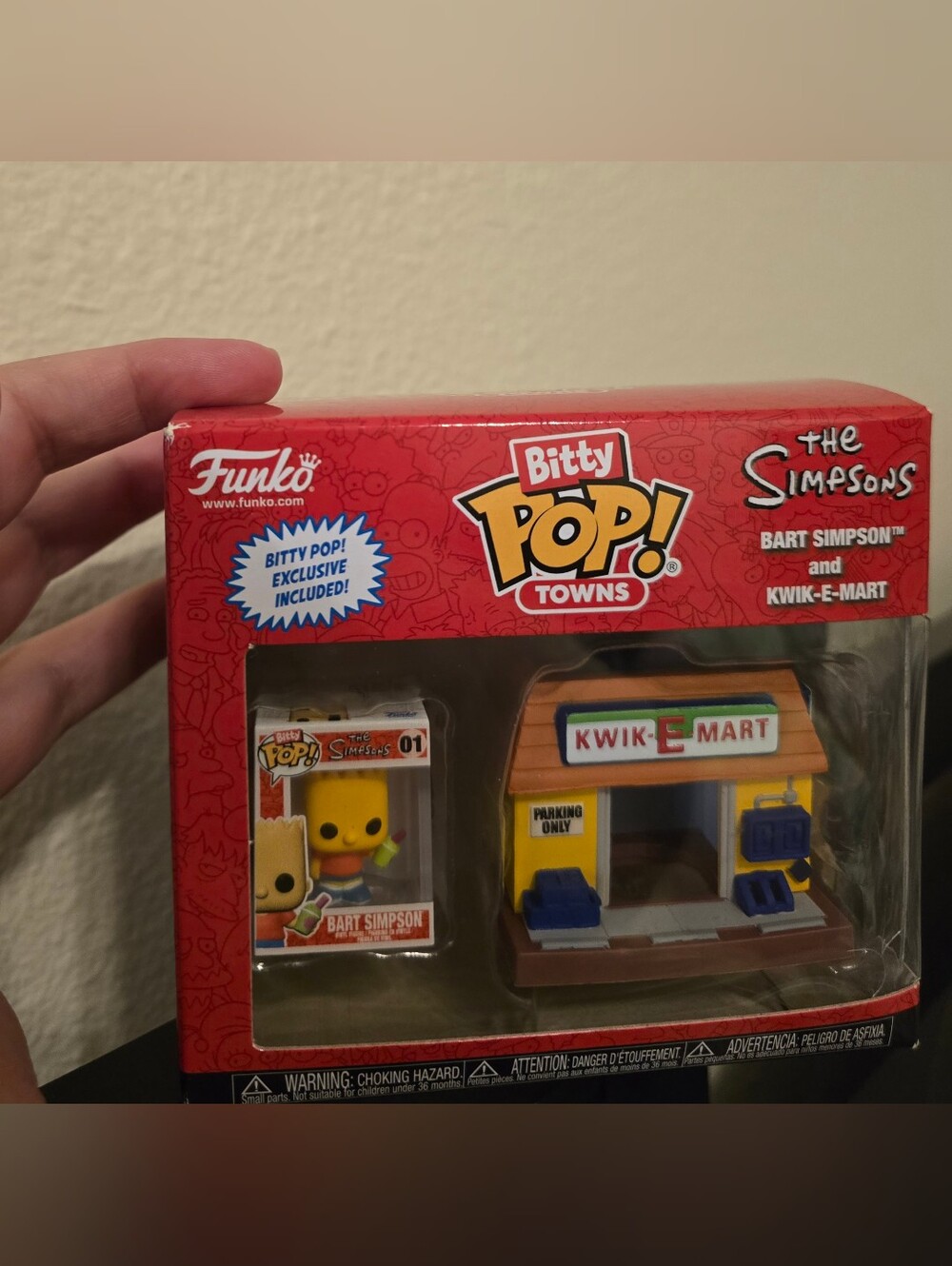 Funko Pop! The Simpsons Bart Simpson & Kwik-E-Mart Bitty Pop Town
